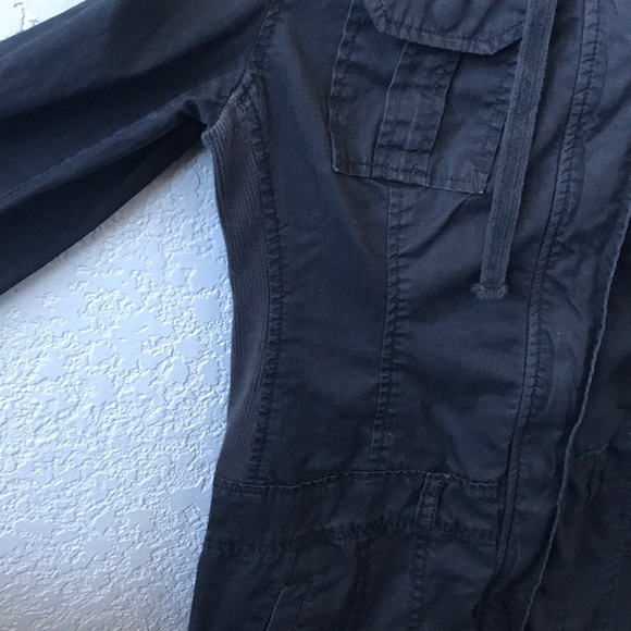 Converse Women’s Jacket - Picture 4 of 9